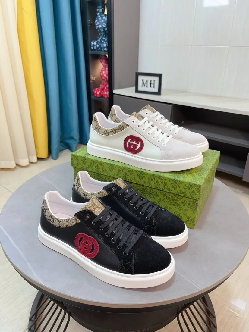 Factory price 440🌹🌹GUCCI [Gucci] New high-end brand of men's shoes, the latest fashionable casual men's shoes, trendy and versatile style, relaxed and sporty style, uppers imported from Italy, first-layer cowhide, genuine leather lining and ultra-fine workmanship. Original personalized fashionable rubber wear-resistant outsole, light and comfortable on the foot, size 38-44
